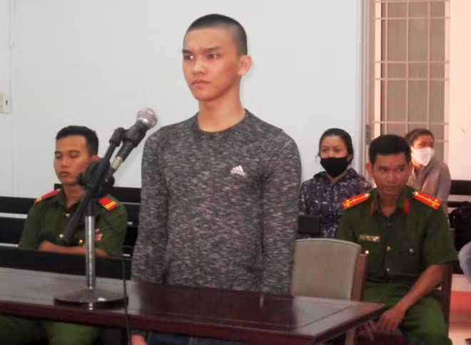 Bị cáo Nguyễn Võ Ngọc Bảo tại tòa.