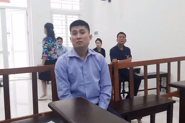 Bị cáo Đạt tại phiên xử.