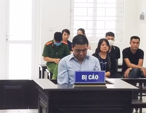 Bị cáo Sơn tại phiên xử. Bị cáo Sơn tại phiên xử.