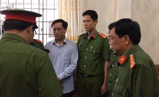 Ông Diệp Văn Thạnh, nguyên Chủ tịch UBND TP Trà Vinh bị khởi tố, bắt tạm giam.