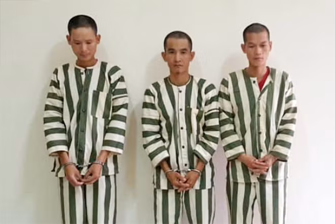 Các đối tượng tại cơ quan Công an.