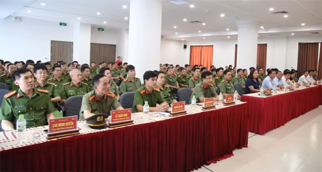 Toàn cảnh buổi lễ.