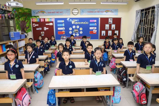 Chương trình SGK lớp 1 mới đang nhận được các ý kiến trái chiều từ cha mẹ học sinh và giáo viên. Ảnh minh họa.