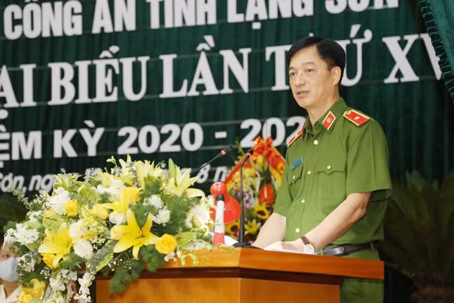 Thứ trưởng Nguyễn Duy Ngọc phát biểu tại Đại hội.