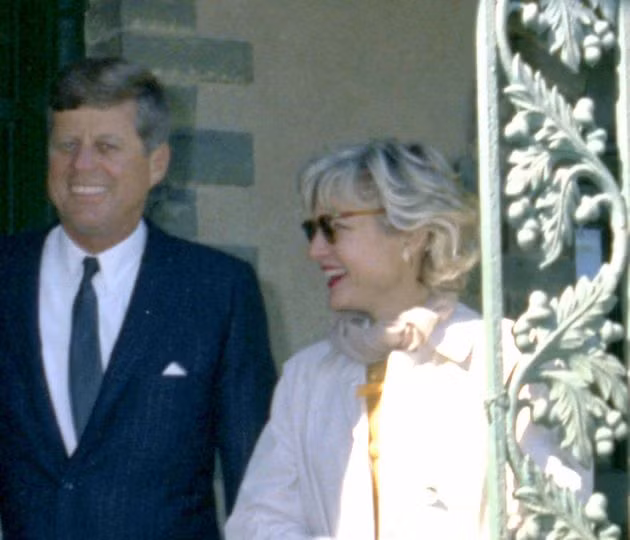 John Kennedy và Mary Meyer. John Kennedy và Mary Meyer.