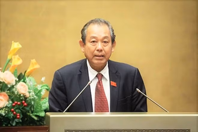 Phó Thủ tướng Thường trực Chính phủ Trương Hoà Bình chỉ đạo đảm bảo ATGT.