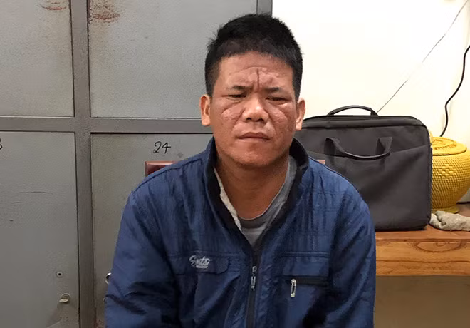 Đối tượng Hà Văn Hoát tại cơ quan Công an.
