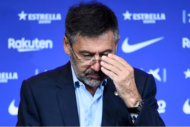 Ông Bartomeu từ chức bởi áp lực nặng nề đưa lại.
