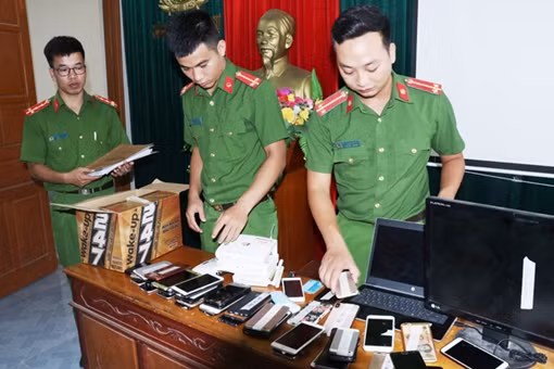 Cờ bạc online và lỗ hổng trên không gian mạng