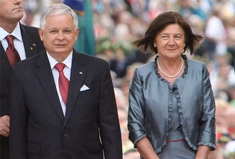 Vợ chồng Tổng thống Ba Lan Lech Kaczynski đều thiệt mạng trong thảm kịch tại Smolensk.