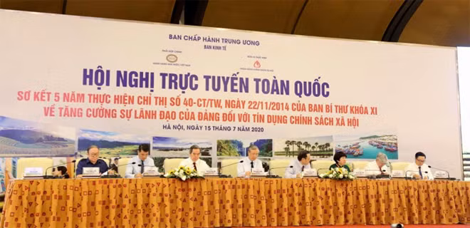 Toàn cảnh hội nghị.