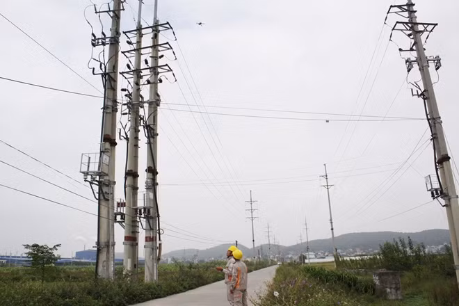 Ứng dụng flycam.