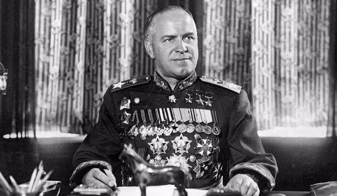 Nguyên soái Georgy Zhukov. Nguyên soái Georgy Zhukov.