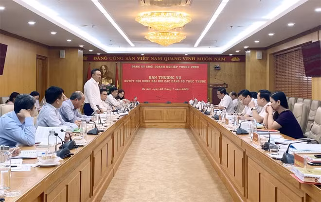 Ban Thường vụ Đảng ủy Khối Doanh nghiệp Trung ương duyệt nội dung Đại hội Đảng bộ Tập đoàn.