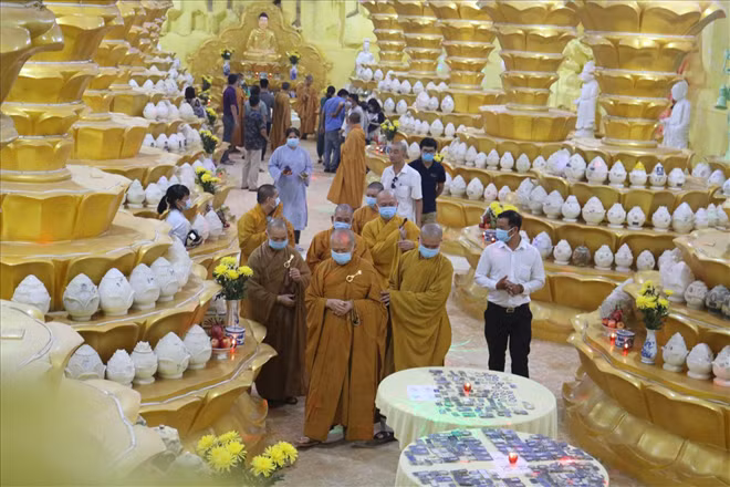 Hầm tro cốt tại chùa Kỳ Quang.