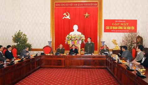 Thứ trưởng Bộ Công an Tô Lâm phát biểu tại buổi gặp mặt.