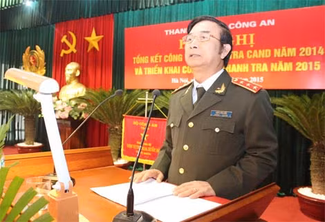 Thượng tướng Đặng Văn Hiếu, Uỷ viên Trung ương Đảng, Thứ trưởng Thường trực Bộ Công an phát biểu chỉ đạo tại Hội nghị.