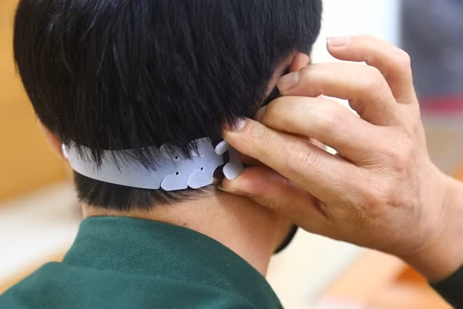 Đến nay 8.000 chiếc "tai giả" đã được nhóm thiện nguyện sản xuất và được gửi đến các bệnh viện tuyến đầu chống dịch như Bệnh viện Bệnh nhiệt đới trung ương, Trung tâm Kiểm soát và phòng ngừa dịch bệnh (CDC) và bệnh viện các tỉnh, thành phố trên cả nước.