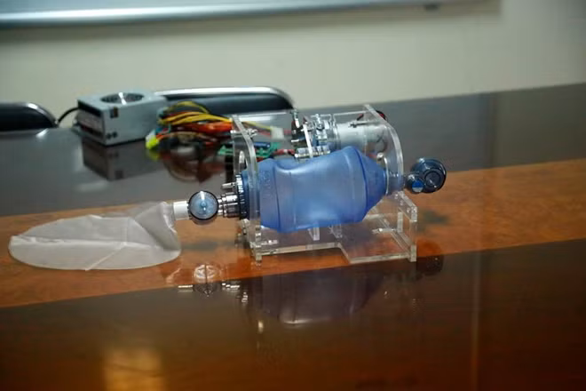 Phiên bản EV2 nhỏ gọn hơn, nhiều tính năng hơn nhưng vật tư, linh kiện lại không dễ huy động số lượng lớn trong thời gian ngắn.