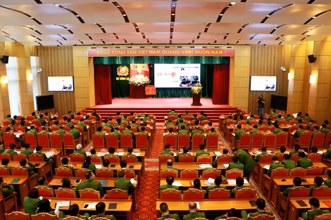 Chiều 3-1, Cục Cảnh sát điều tra tội phạm về tham nhũng, kinh tế, buôn lậu đã tổ chức Hội nghị tổng kết năm 2019 và triển khai công tác năm 2020.