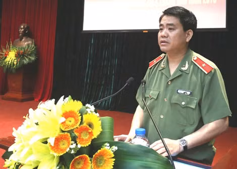 Thiếu tướng Nguyễn Đức Chung, Giám đốc Công an TP Hà Nội phát biểu chỉ đạo tại Hội nghị.