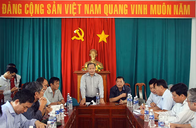 Thứ trưởng Hoàng Văn Thắng phát biểu tại buổi làm việc với tỉnh An Giang.
