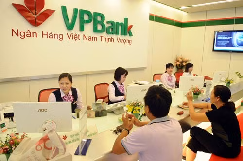 Gửi tiết kiệm được đánh giá là kênh đầu tư an toàn, hiệu quả.