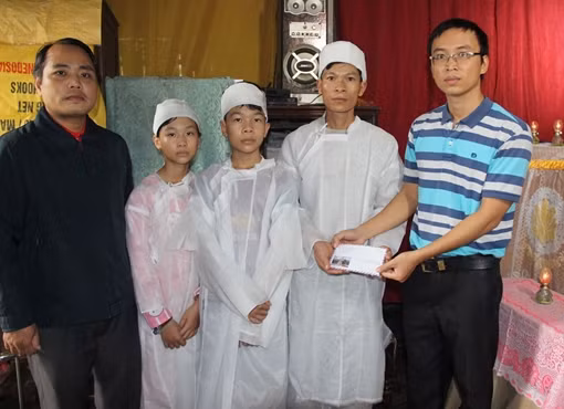 Duy Lợi - người bền bỉ với công tác từ thiện ảnh 4