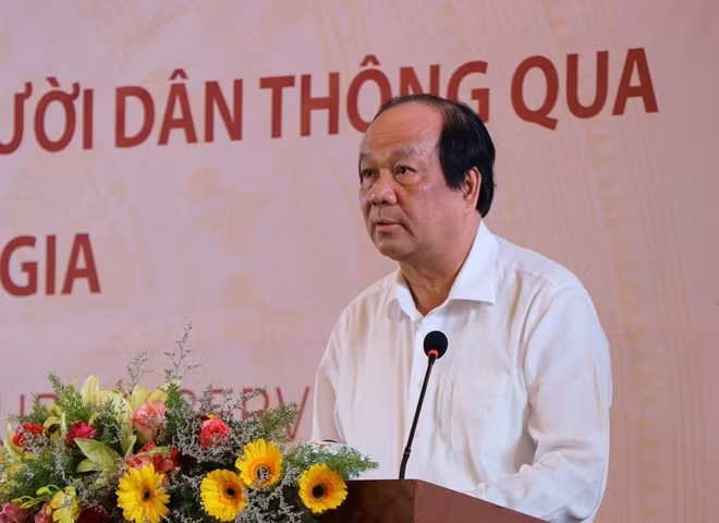 Bộ trưởng, Chủ nhiệm Văn phòng Chính phủ Mai Tiến Dũng phát biểu tại hội thảo.