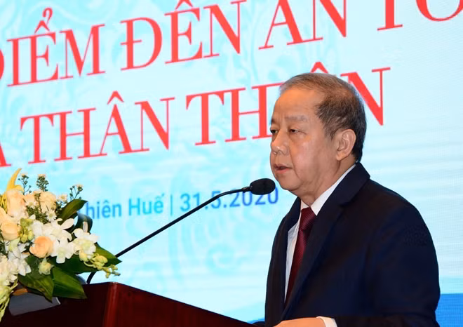 Chủ tịch UBND tỉnh Thừa Thiên Huế Phan Ngọc Thọ phát biểu khai mạc diễn đàn du lịch Huế năm 2020.