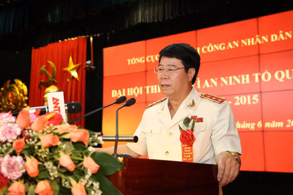 Thượng tướng Bùi Văn Nam, Ủy viên TW Đảng, Thứ trưởng Bộ Công an phát biểu chỉ đạo tại Đại hội.