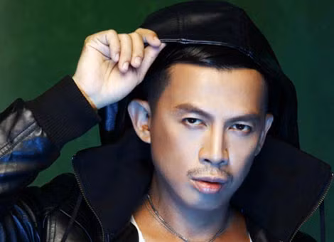Tạ Nguyên Phúc.