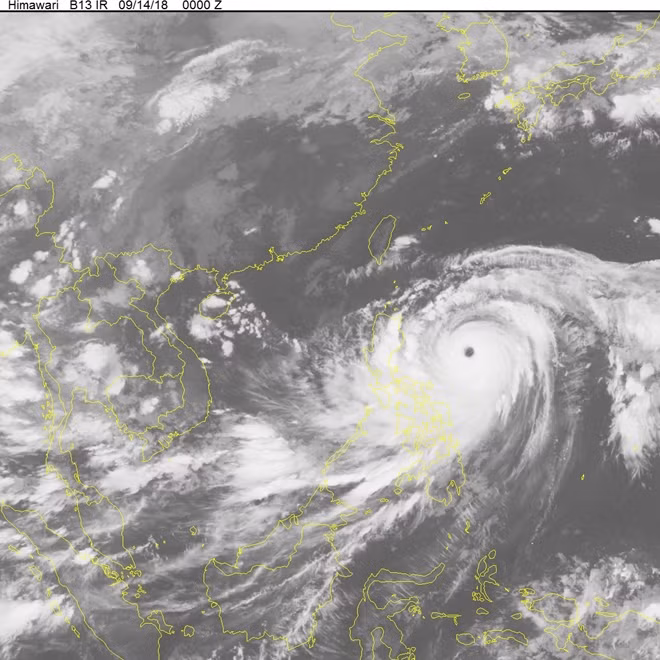 Siêu bão Mangkhut sẽ đổ bộ vào Việt Nam trong vài ngày tới