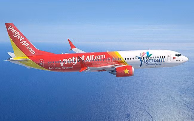 Vietjet hiện có 666 phi công (bao gồm 338 lái trưởng, 299 lái phụ và 29 phi công học viên đang học).