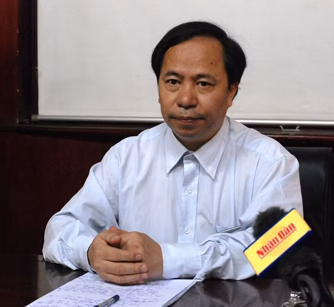 Ông Nguyễn Hồng Sơn, Cục trưởng Cục Trồng trọt trao đổi với báo chí sáng ngày 16-3
