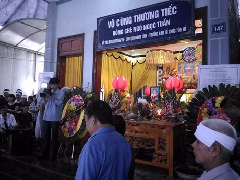 Tang lễ của ông Ngô Ngọc Tuấn được tổ chức trang trọng tại tư gia. Ảnh PLO