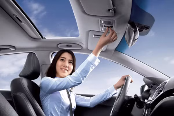 Sử dụng điều hòa trên ô tô đúng cách sẽ tiết kiệm nhiên liệu rất hiệu quả.
