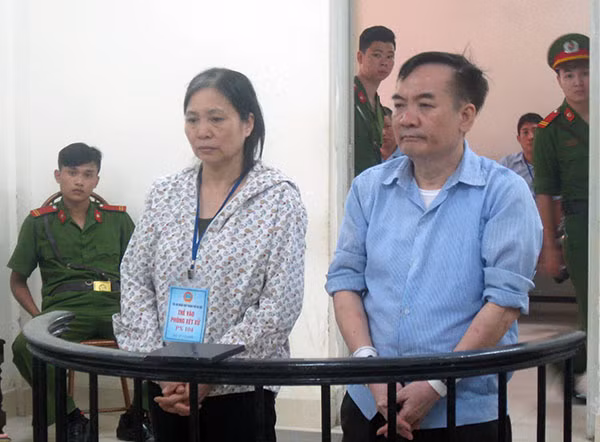 Vợ chồng bị cáo Hưng - Bích.