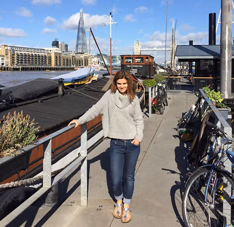 Ảnh Jo Cox trên trang twitter.