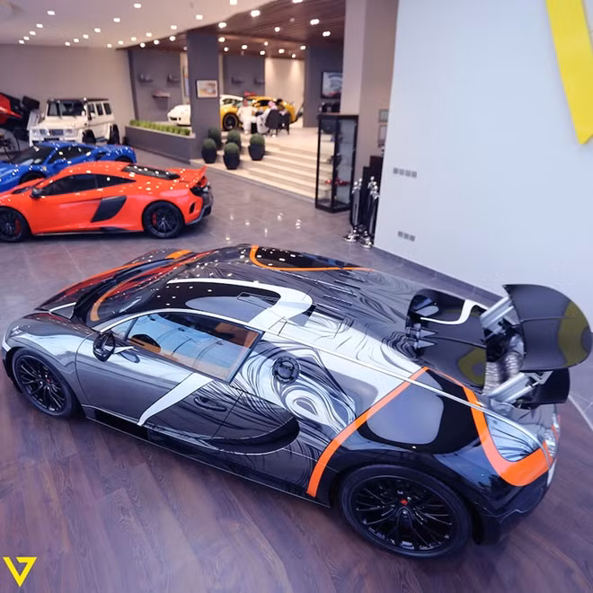 Trên thế giới chỉ có vỏn vẹn 45 chiếc Bugatti Veyron SuperSport được sản xuất.