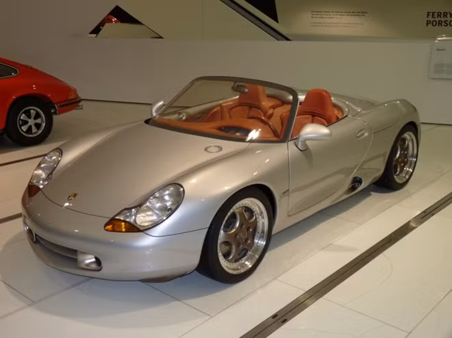 ...Với ngân sách 25.000 USD bạn vẫn có cơ hội sở hữu chiếc Porsche Boxster từ những tay nhà giàu khi chúng được đem đi thanh lý.
