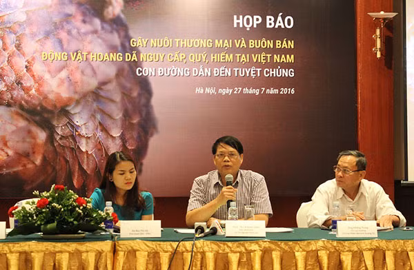 Quang cảnh buổi họp báo.