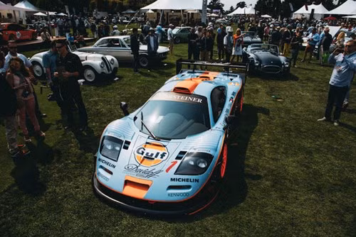 Đây là một chiếc McLaren F1 GTR Longtail có giá lên tới 13 triệu USD (tương đương 283,6 tỷ đồng).