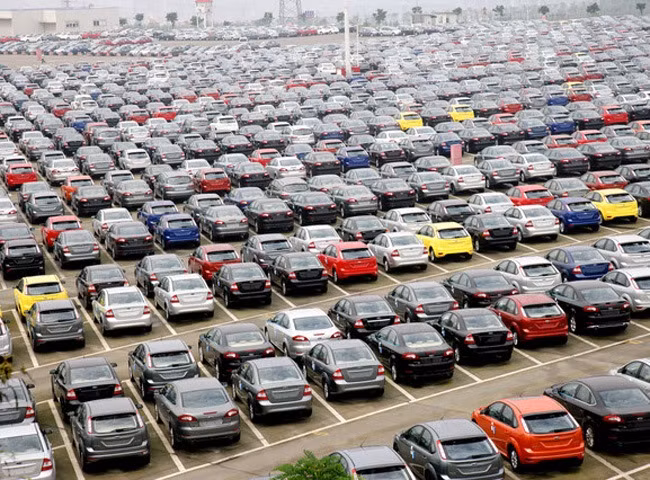 Hãy thận trọng khi quyết định chọn mua một chiếc xe cũ.