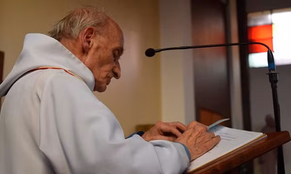 Cha xứ Jacques Hamel. Cha xứ Jacques Hamel.