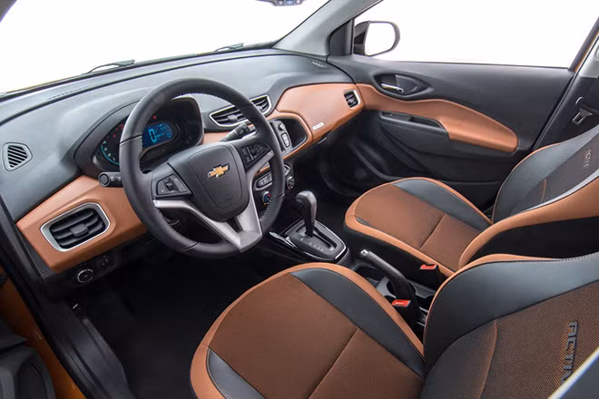 Chevrolet Onix Activ cũng được trang bị đầy đủ các tính năng an toàn. Chevrolet Onix Activ cũng được trang bị đầy đủ các tính năng an toàn.