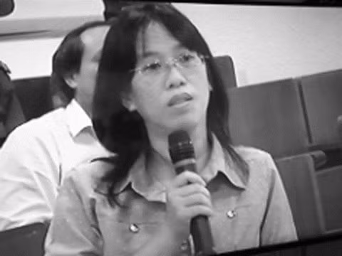 Huỳnh Thị Bảo Ngọc tại phiên xử “bầu” Kiên năm 2014.