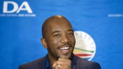 Mmusi Maimane, Chủ tịch đảng DA, một ngôi sao đang lên ở Nam Phi.