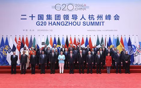 Các đại biểu tham dự G20 chụp ảnh lưu niệm.
