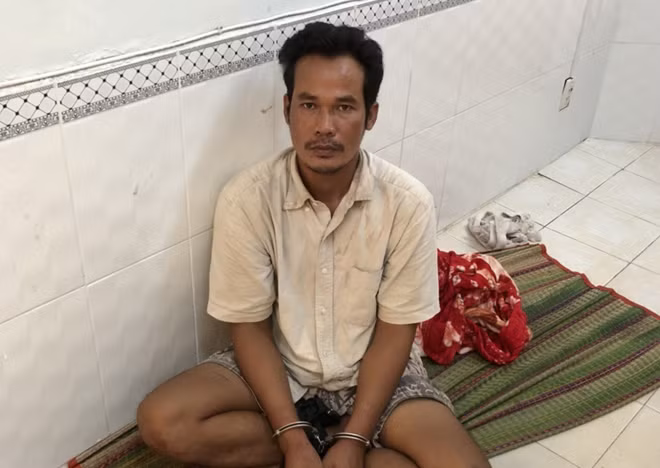 Đối tượng Khên.
